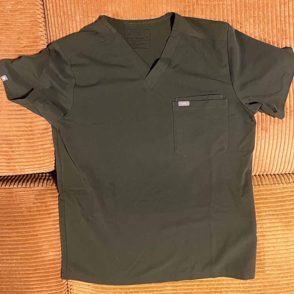 Figs Men's Moss green scrubs